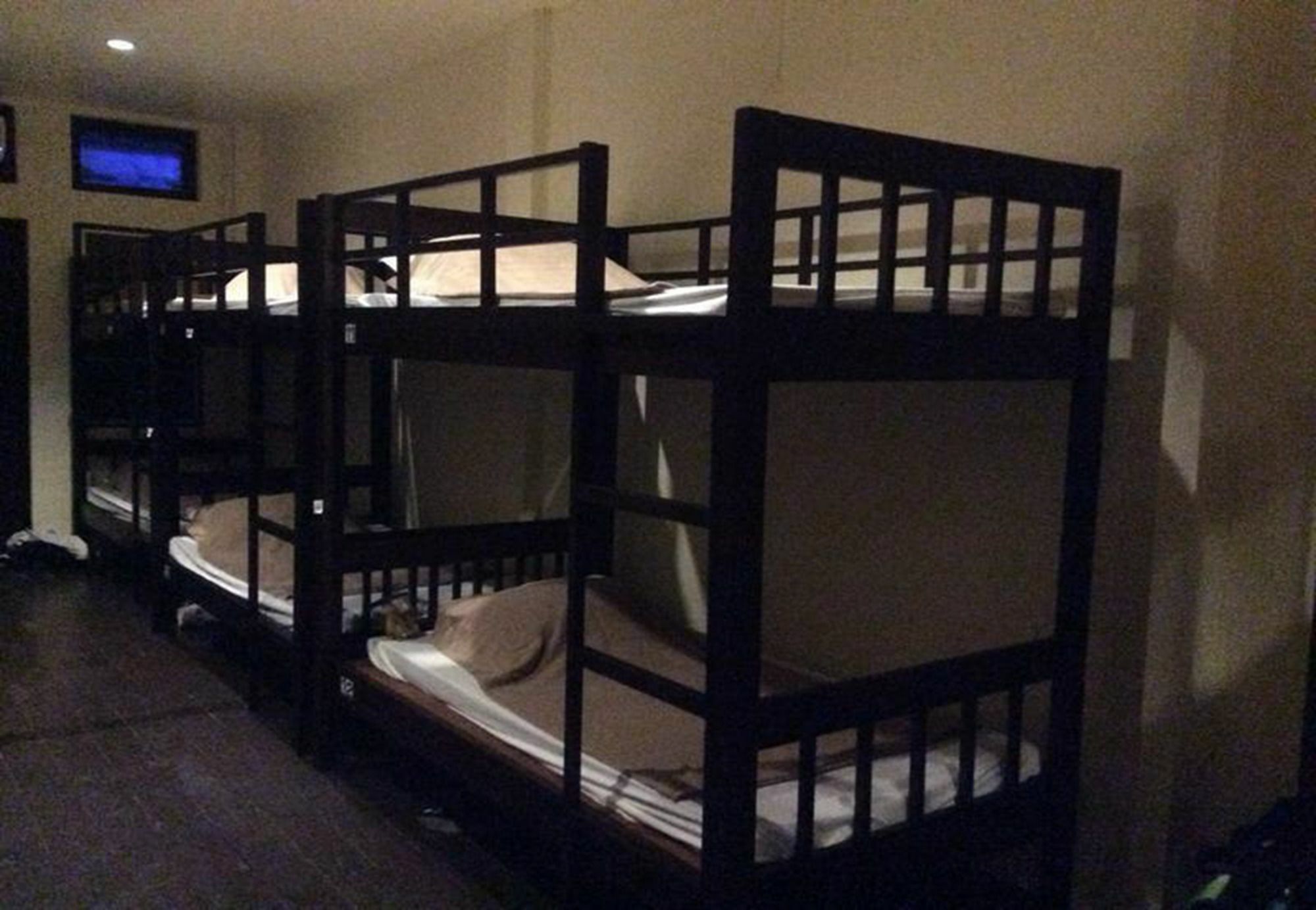 Thapae Backpackers Hostel (Adults Only) Чиангмай Экстерьер фото